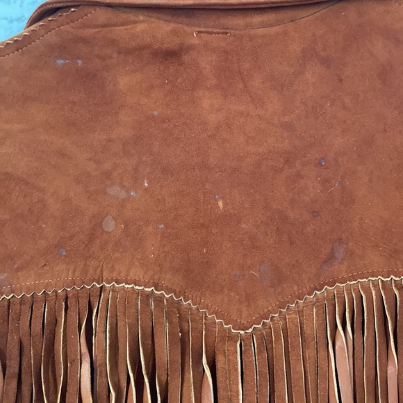 Vintage Caramel Suede Leather Fringe Western Jacket with Snap Closure - Picture 7 of 13